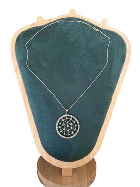 🔥 DESIGNER DRIP: JWBR Sterling Silver & Canary Diamond Webbed Medallion w/chain🔥